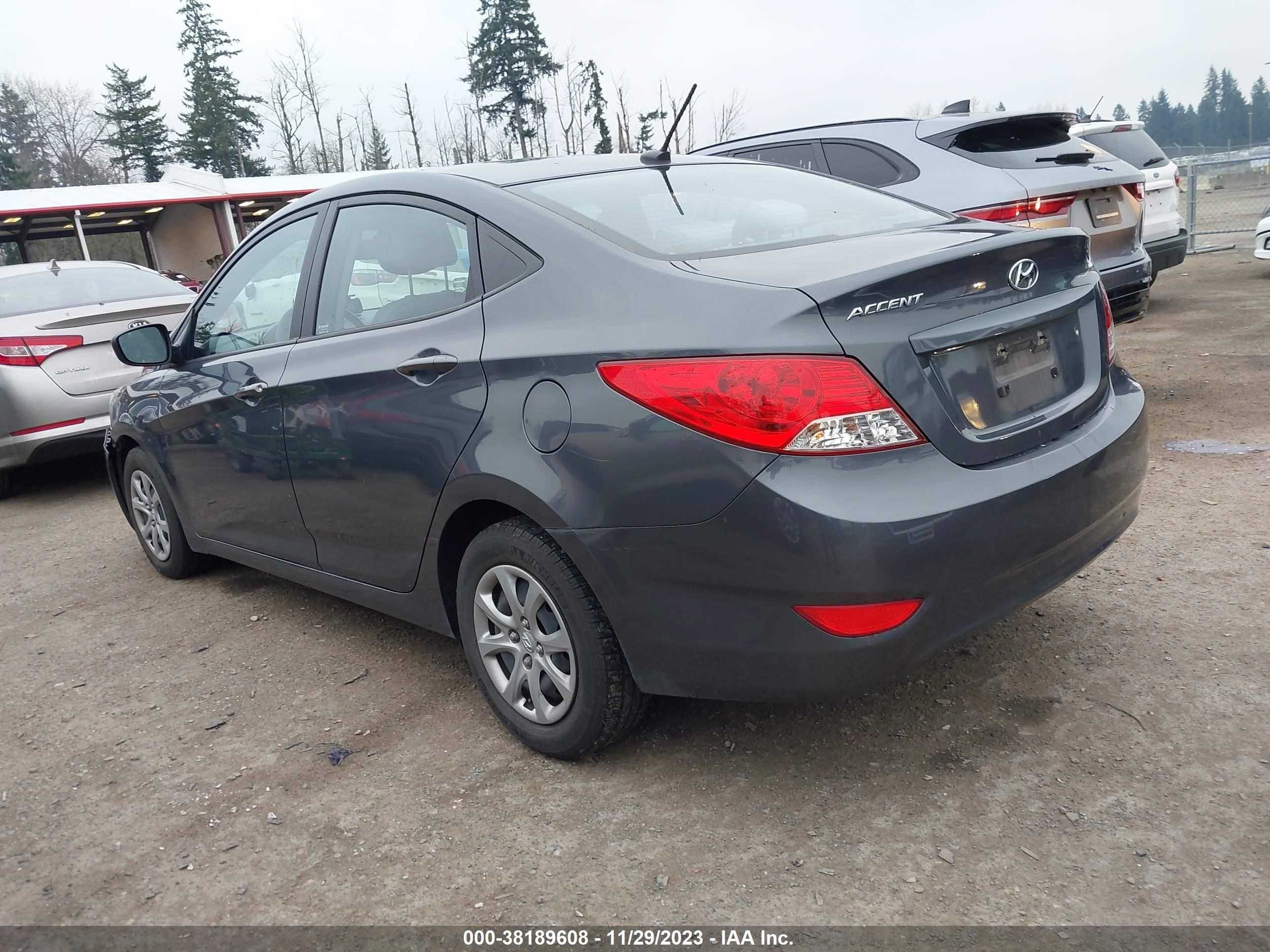 Photo 2 VIN: KMHCT4AE5DU385118 - HYUNDAI ACCENT 