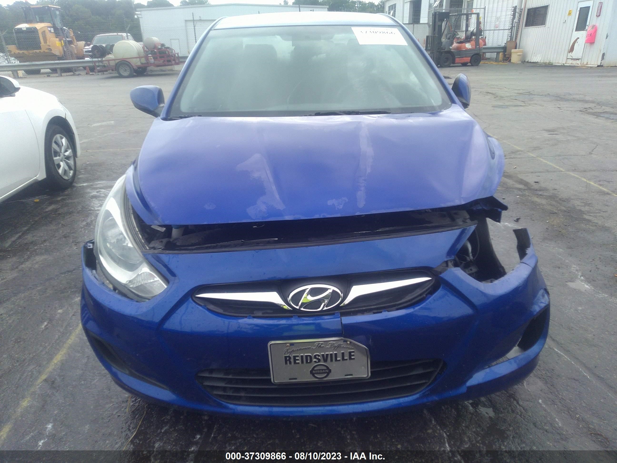 Photo 11 VIN: KMHCT4AE5DU460898 - HYUNDAI ACCENT 