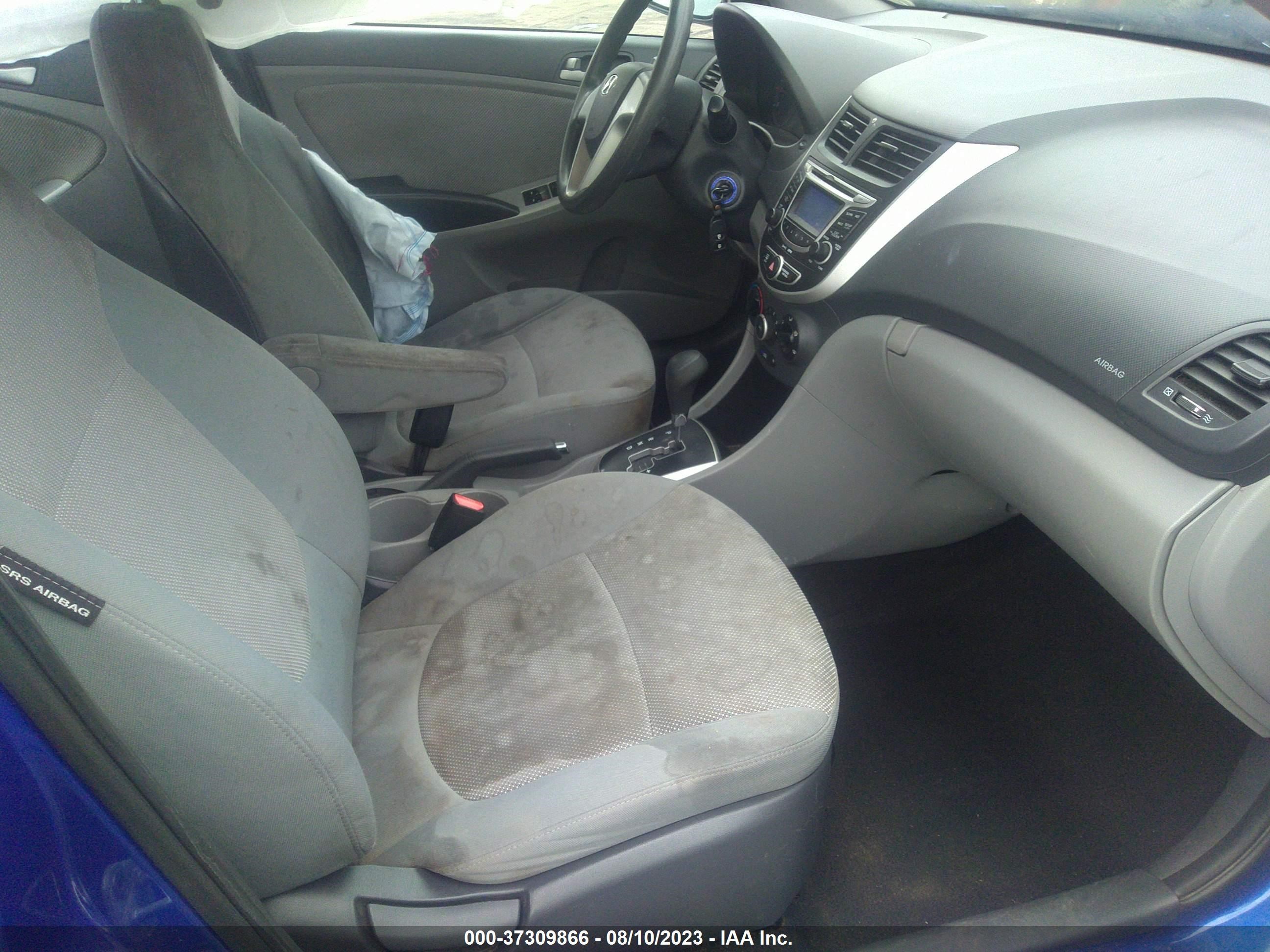 Photo 4 VIN: KMHCT4AE5DU460898 - HYUNDAI ACCENT 