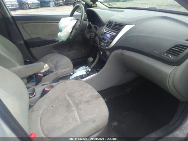 Photo 4 VIN: KMHCT4AE5DU556319 - HYUNDAI ACCENT 