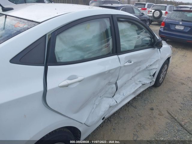 Photo 5 VIN: KMHCT4AE5EU588642 - HYUNDAI ACCENT 