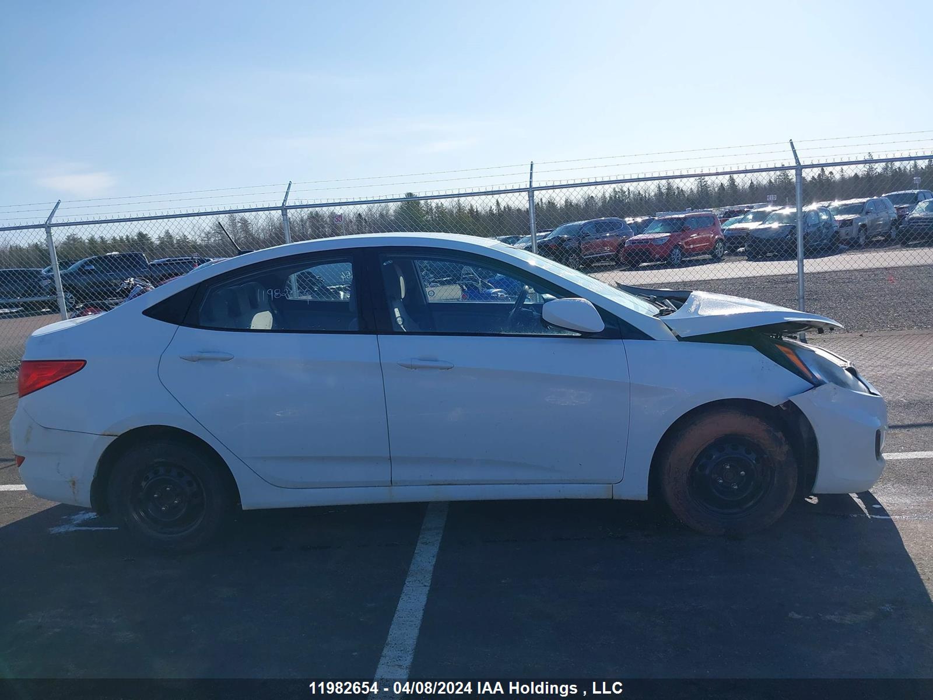 Photo 12 VIN: KMHCT4AE5EU731055 - HYUNDAI ACCENT 