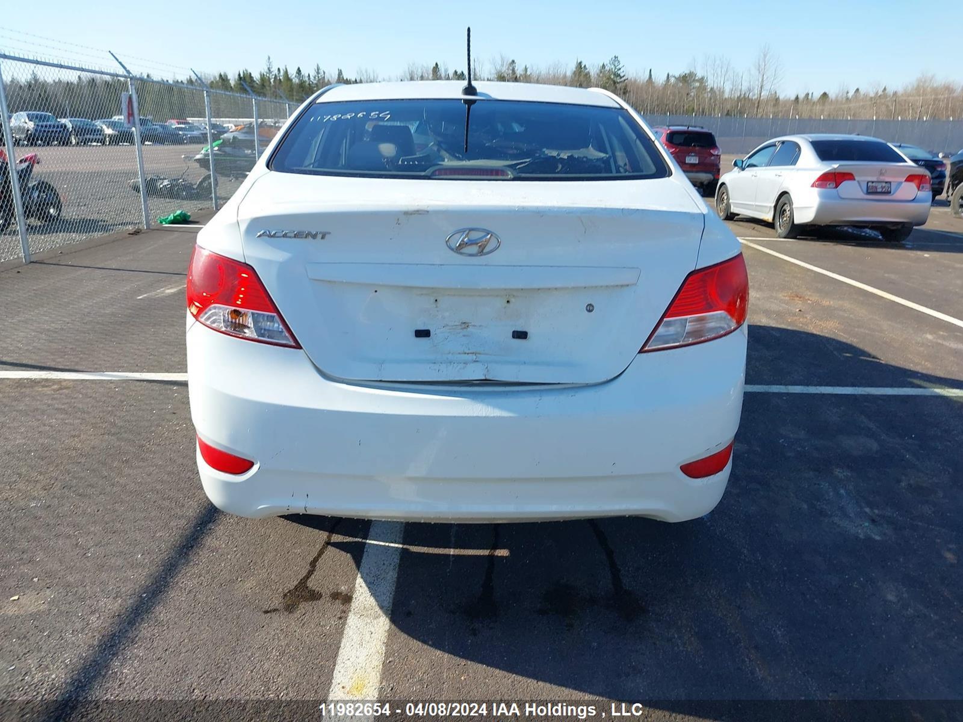 Photo 15 VIN: KMHCT4AE5EU731055 - HYUNDAI ACCENT 