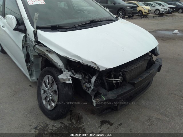 Photo 5 VIN: KMHCT4AE5FU872905 - HYUNDAI ACCENT 