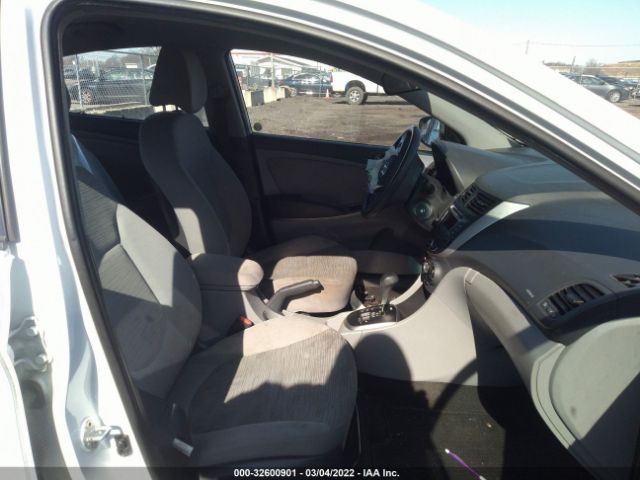 Photo 4 VIN: KMHCT4AE5GU049764 - HYUNDAI ACCENT 