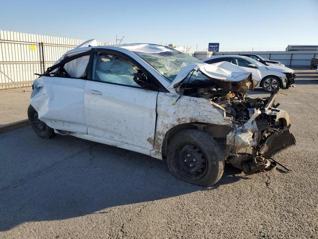 Photo 3 VIN: KMHCT4AE5GU137391 - HYUNDAI ACCENT SE 