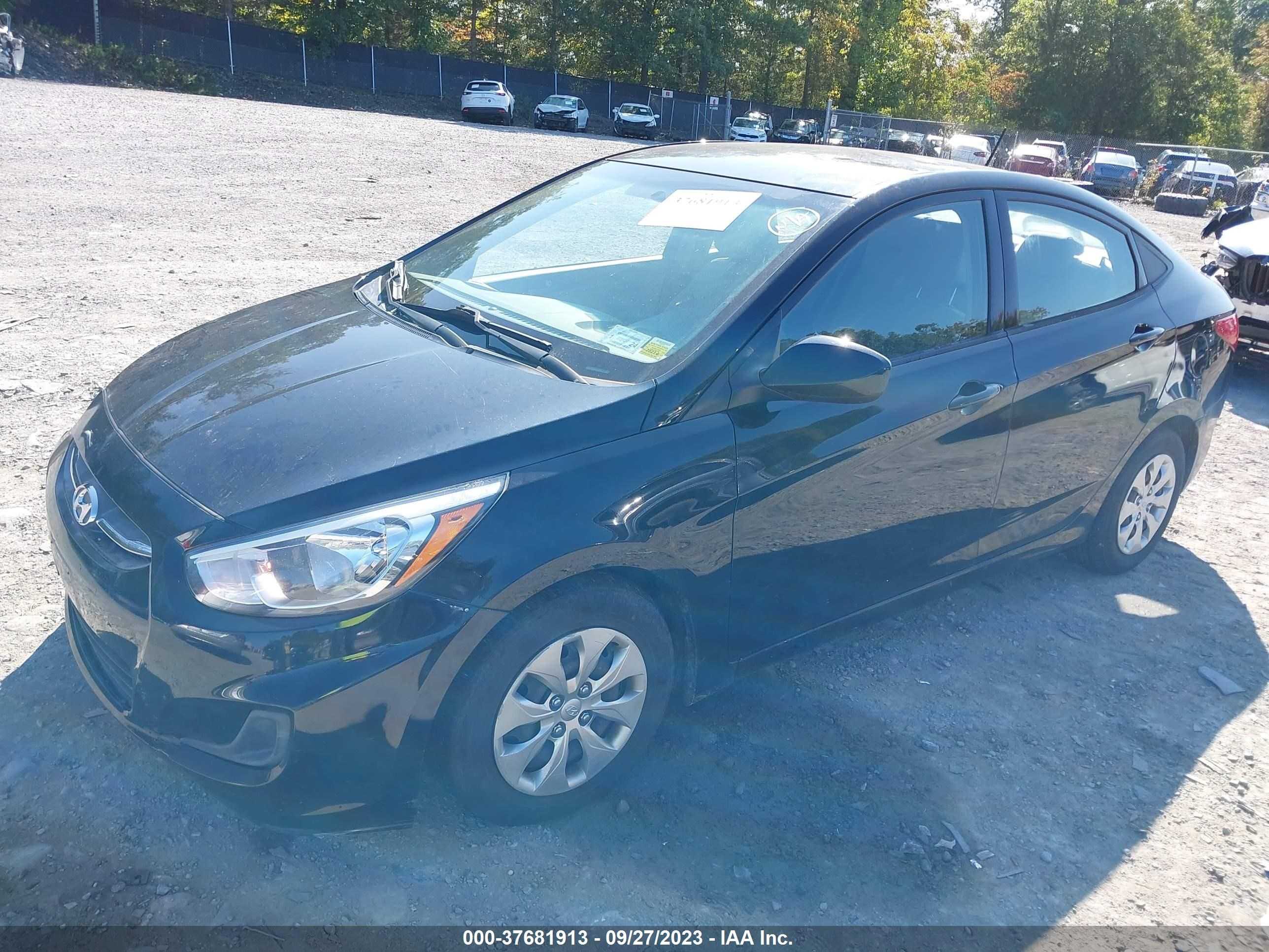 Photo 1 VIN: KMHCT4AE5GU137844 - HYUNDAI ACCENT 