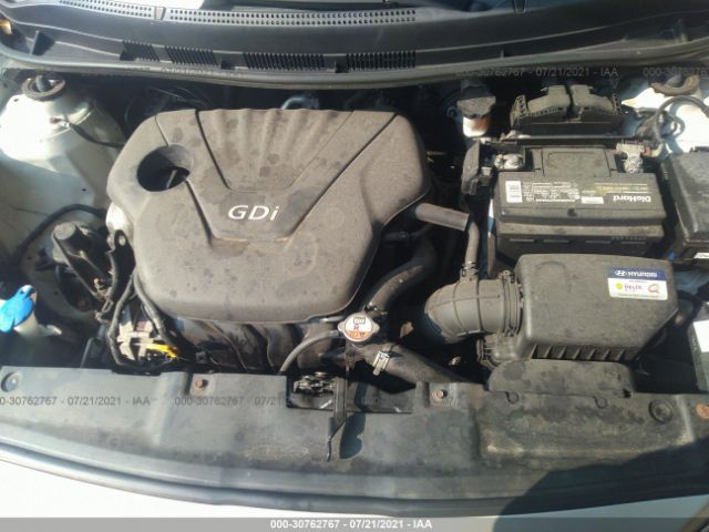 Photo 9 VIN: KMHCT4AE5GU953596 - HYUNDAI ACCENT 