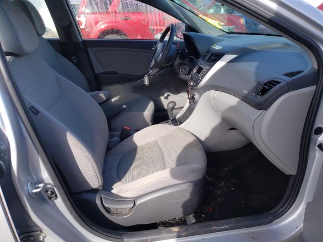 Photo 4 VIN: KMHCT4AE5GU997453 - HYUNDAI ACCENT SE 