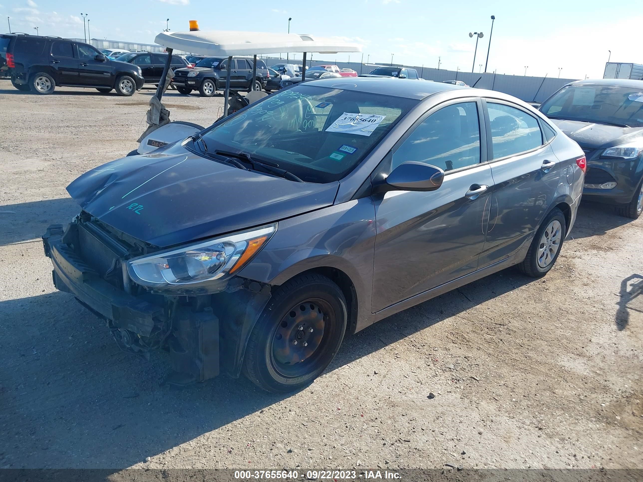 Photo 1 VIN: KMHCT4AE5GU999672 - HYUNDAI ACCENT 