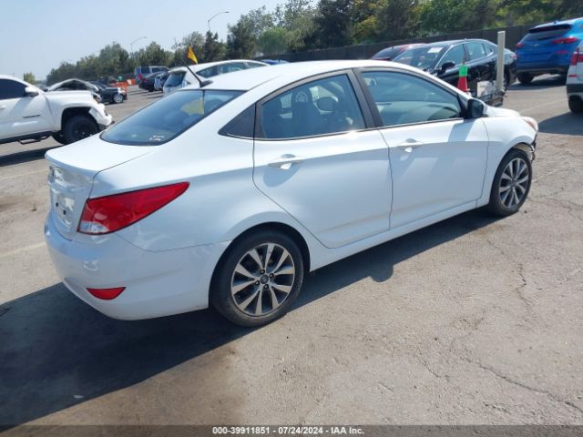 Photo 3 VIN: KMHCT4AE5HU285283 - HYUNDAI ACCENT 