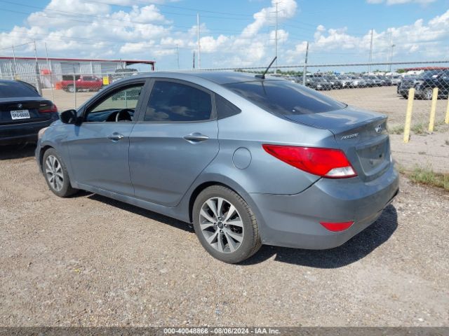 Photo 2 VIN: KMHCT4AE5HU379700 - HYUNDAI ACCENT 