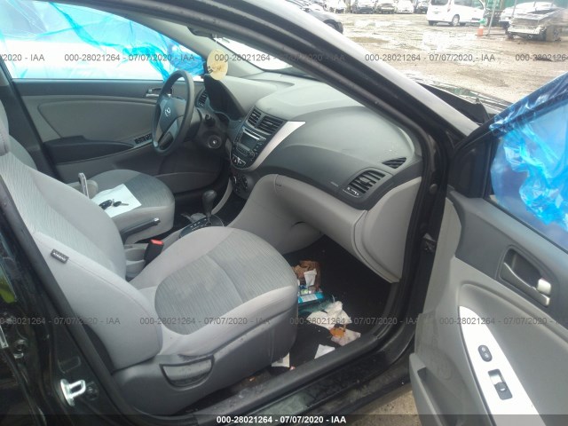 Photo 4 VIN: KMHCT4AE5HU380636 - HYUNDAI ACCENT 