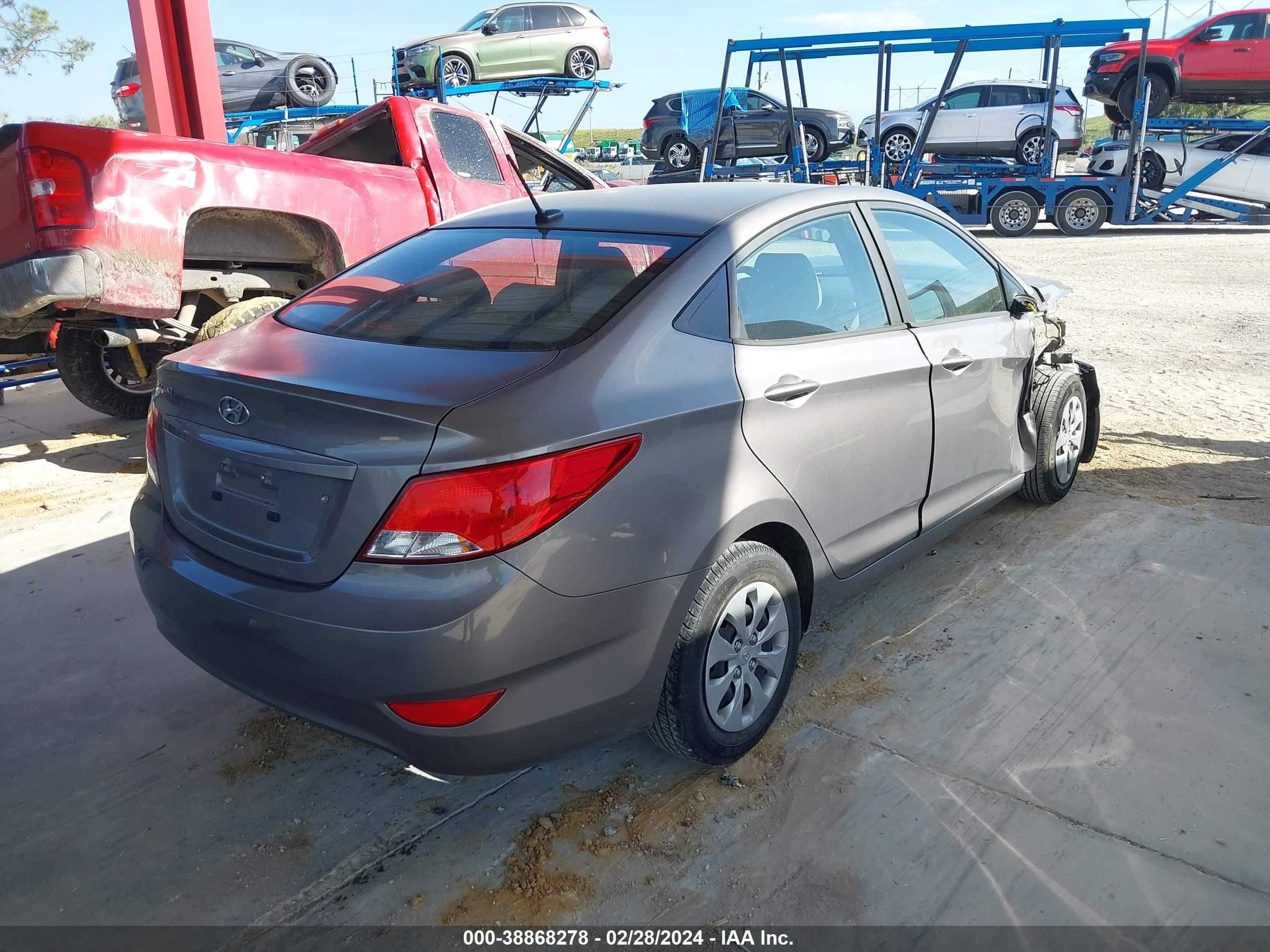 Photo 3 VIN: KMHCT4AE5HU381351 - HYUNDAI ACCENT 