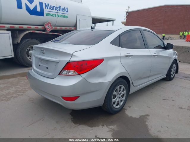 Photo 3 VIN: KMHCT4AE6CU189333 - HYUNDAI ACCENT 