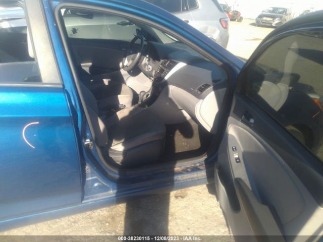 Photo 4 VIN: KMHCT4AE6GU076441 - HYUNDAI ACCENT 