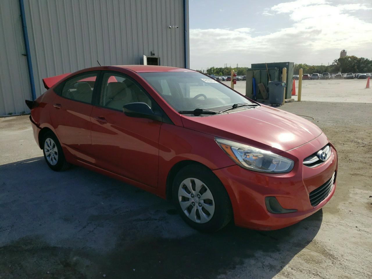 Photo 3 VIN: KMHCT4AE6GU083180 - HYUNDAI ACCENT 