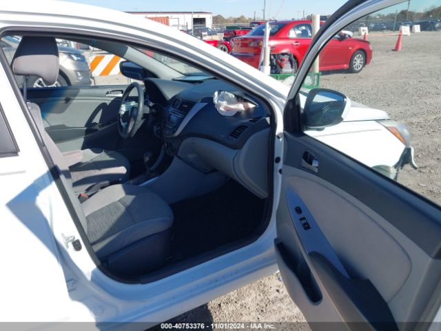 Photo 4 VIN: KMHCT4AE6GU106683 - HYUNDAI ACCENT 