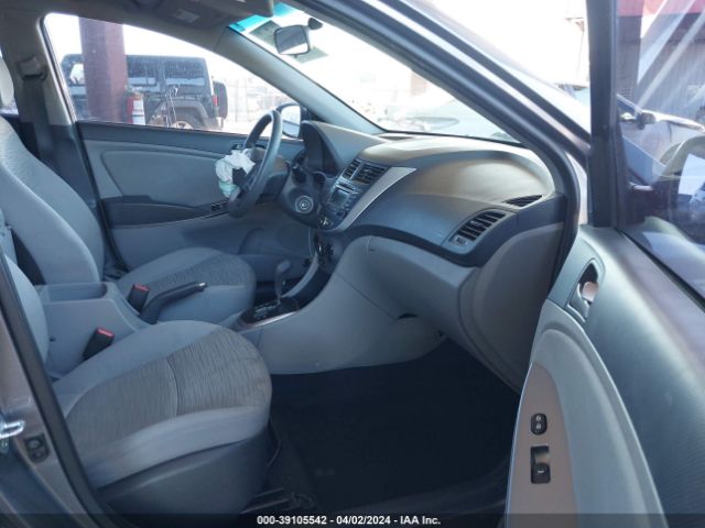 Photo 4 VIN: KMHCT4AE6HU252356 - HYUNDAI ACCENT 