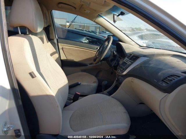 Photo 4 VIN: KMHCT4AE6HU256648 - HYUNDAI ACCENT 