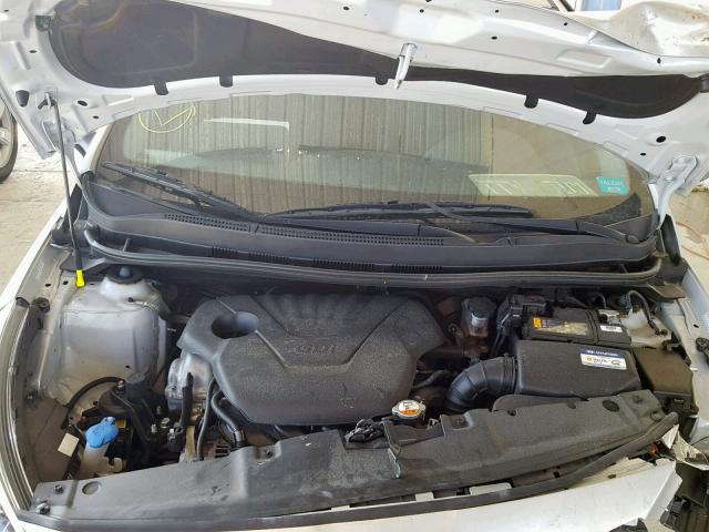 Photo 6 VIN: KMHCT4AE6HU287561 - HYUNDAI ACCENT SE 