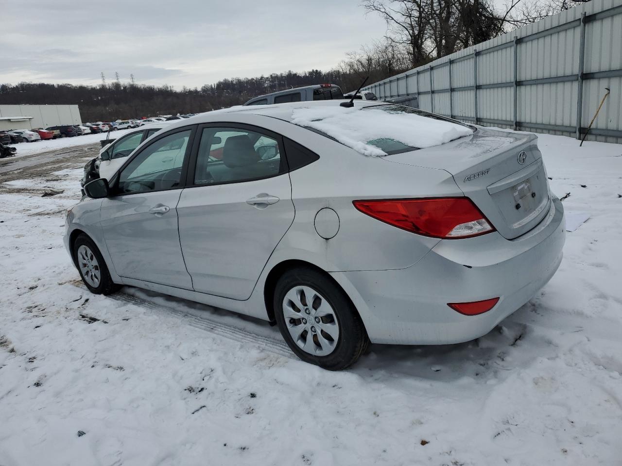 Photo 1 VIN: KMHCT4AE6HU341943 - HYUNDAI ACCENT 