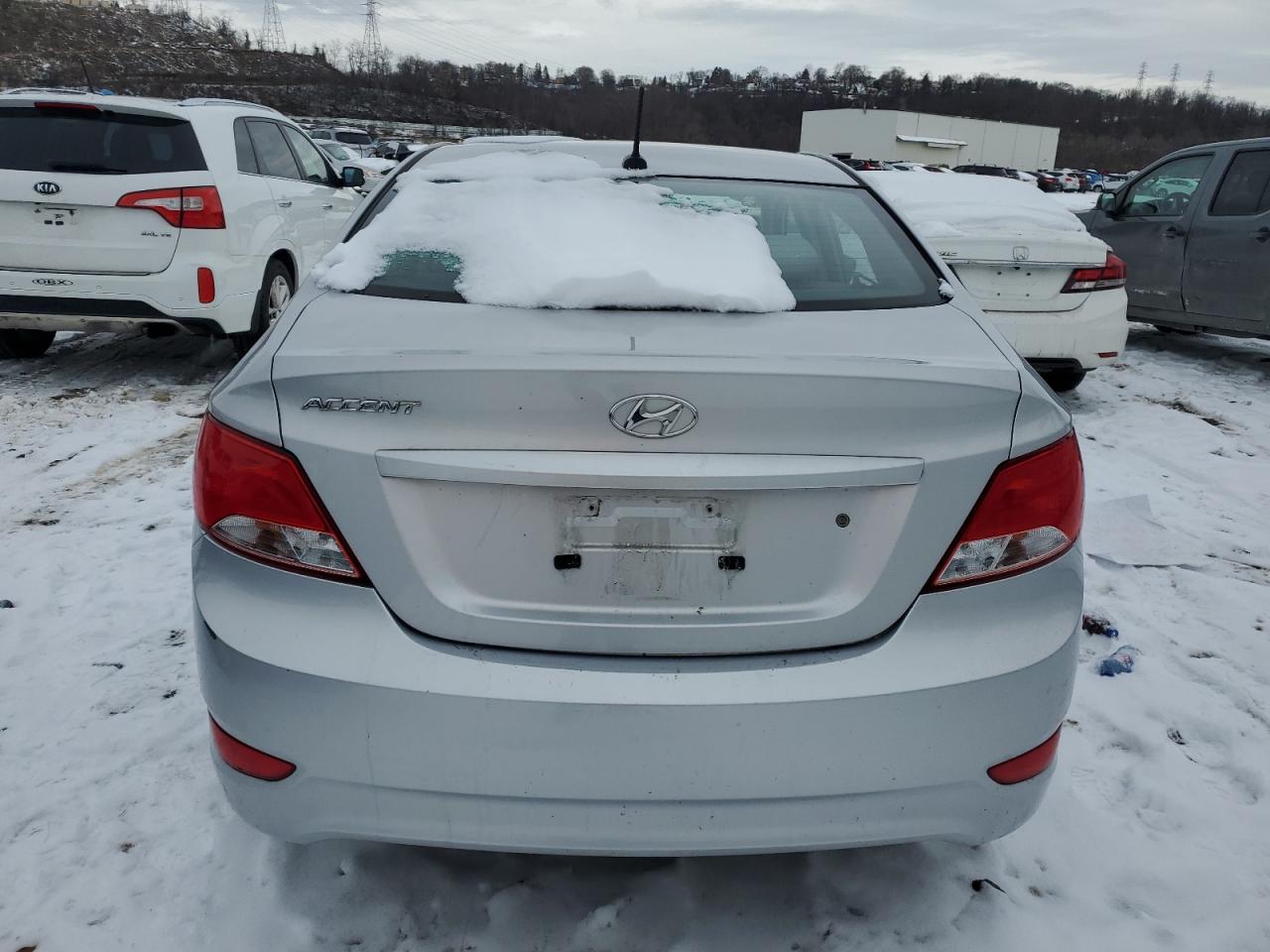 Photo 5 VIN: KMHCT4AE6HU341943 - HYUNDAI ACCENT 