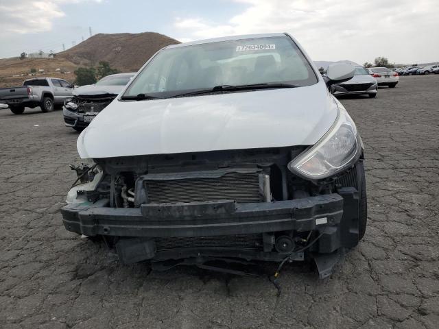 Photo 4 VIN: KMHCT4AE6HU394884 - HYUNDAI ACCENT SE 