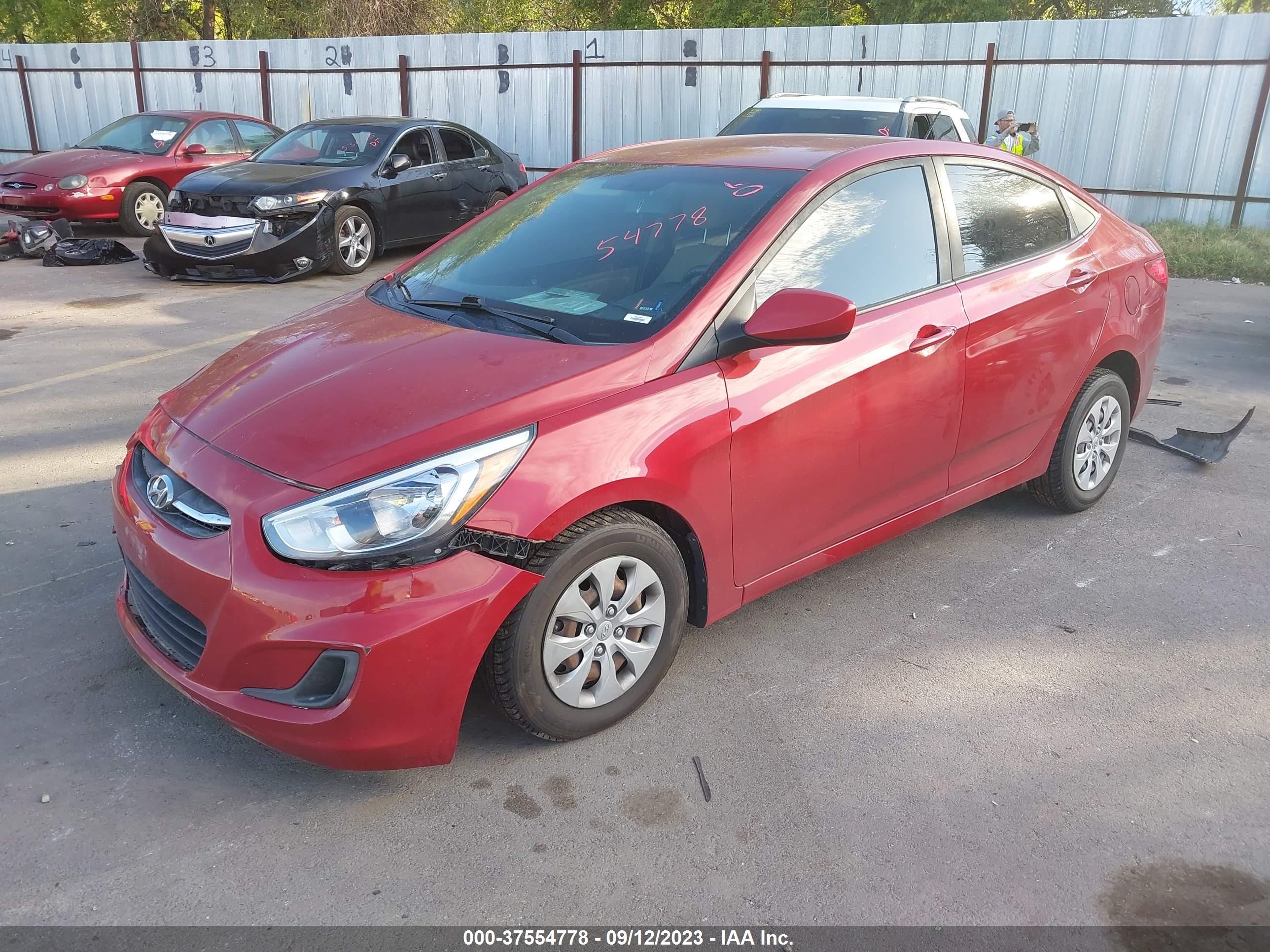 Photo 1 VIN: KMHCT4AE6HU394948 - HYUNDAI ACCENT 