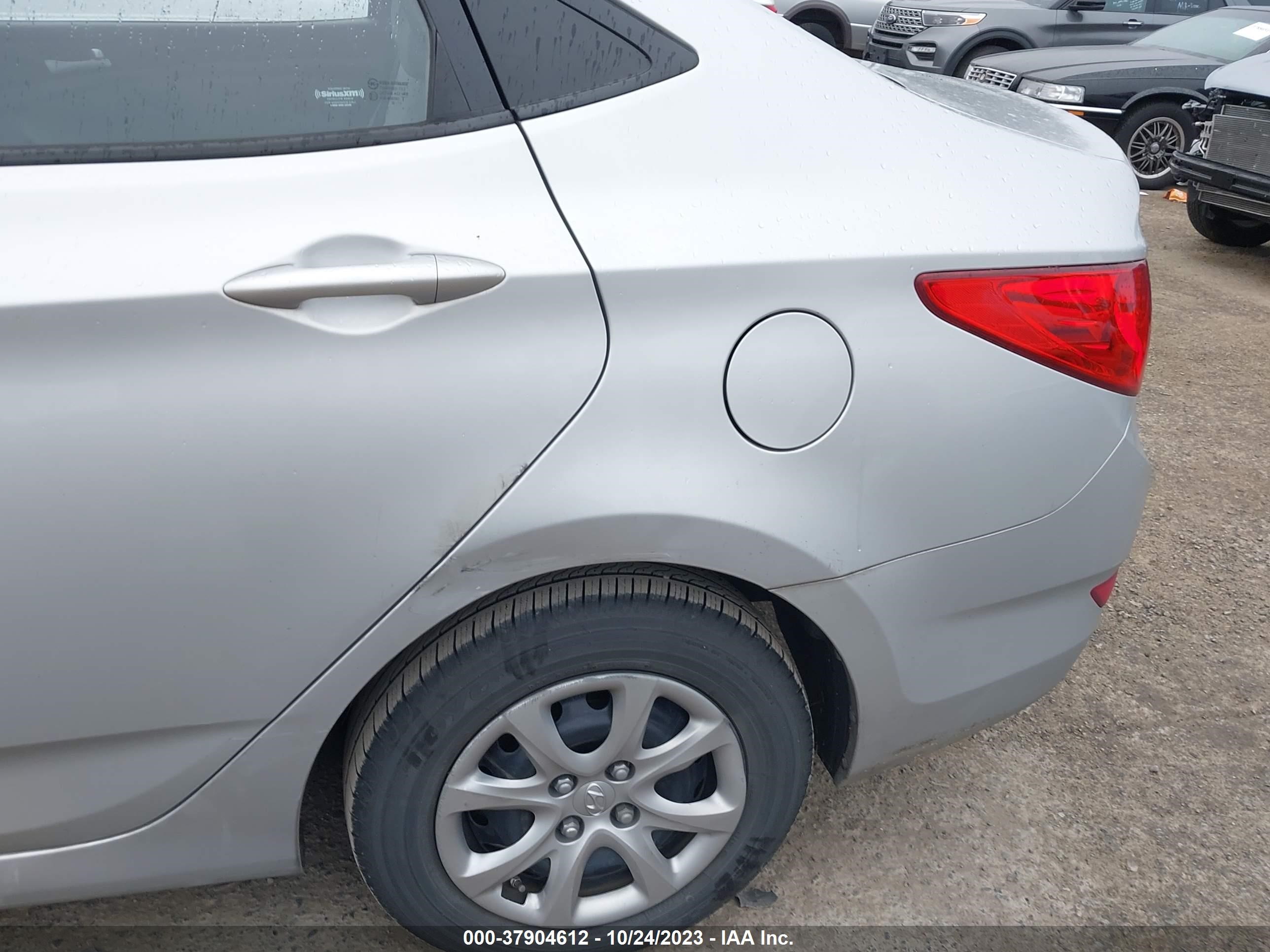 Photo 5 VIN: KMHCT4AE7DU554233 - HYUNDAI ACCENT 