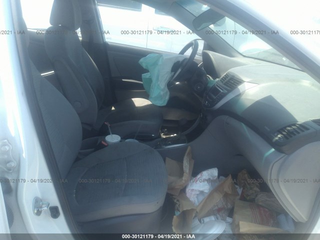 Photo 4 VIN: KMHCT4AE7FU831269 - HYUNDAI ACCENT 