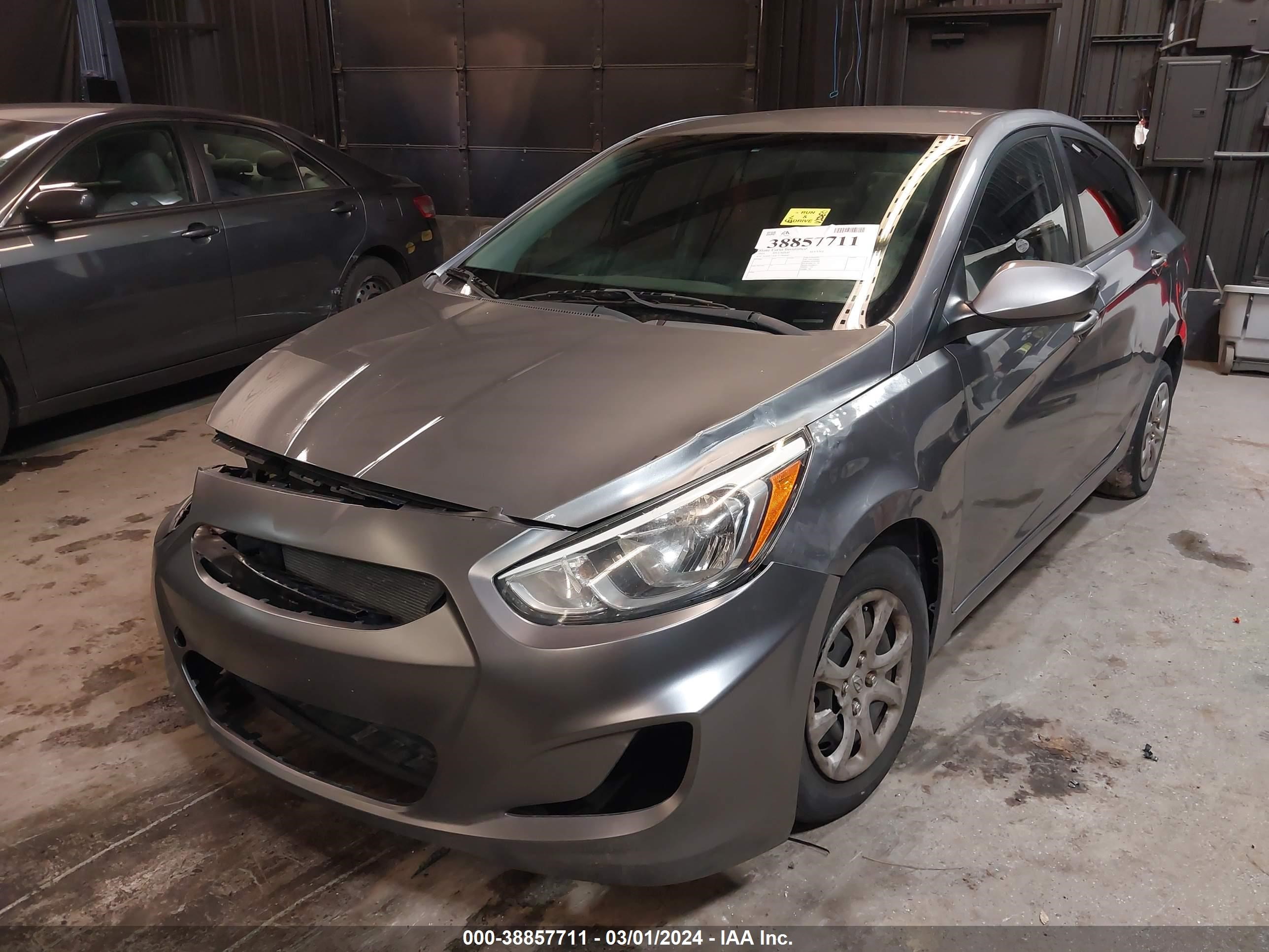 Photo 1 VIN: KMHCT4AE7FU860660 - HYUNDAI ACCENT 