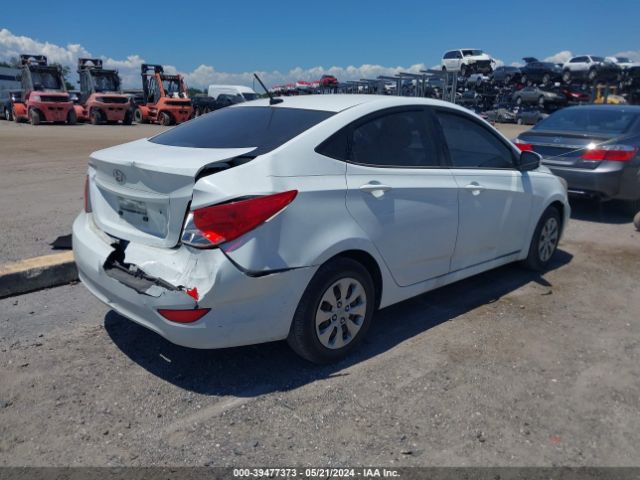 Photo 3 VIN: KMHCT4AE7FU866328 - HYUNDAI ACCENT 