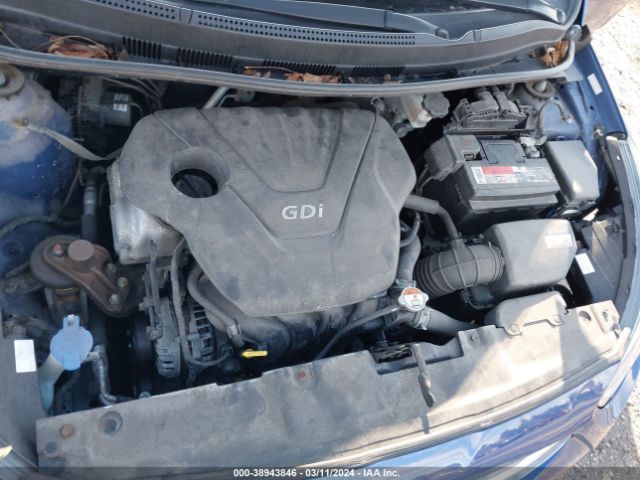 Photo 9 VIN: KMHCT4AE7GU109429 - HYUNDAI ACCENT 