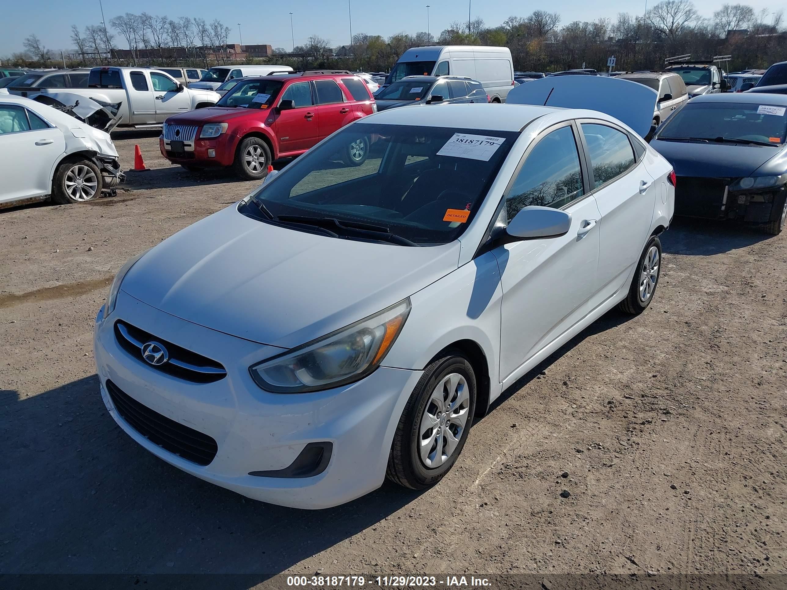 Photo 1 VIN: KMHCT4AE7GU114307 - HYUNDAI ACCENT 