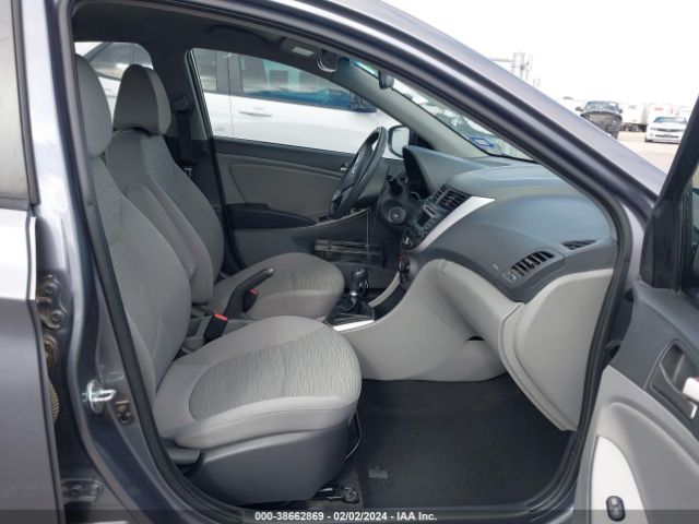 Photo 4 VIN: KMHCT4AE7GU117692 - HYUNDAI ACCENT 