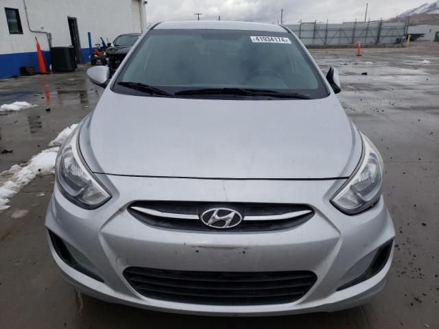 Photo 4 VIN: KMHCT4AE7GU124058 - HYUNDAI ACCENT SE 