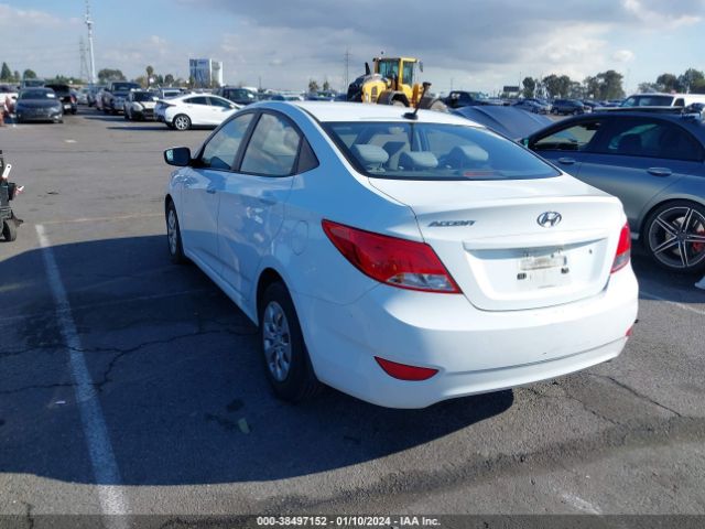 Photo 2 VIN: KMHCT4AE7GU948013 - HYUNDAI ACCENT 