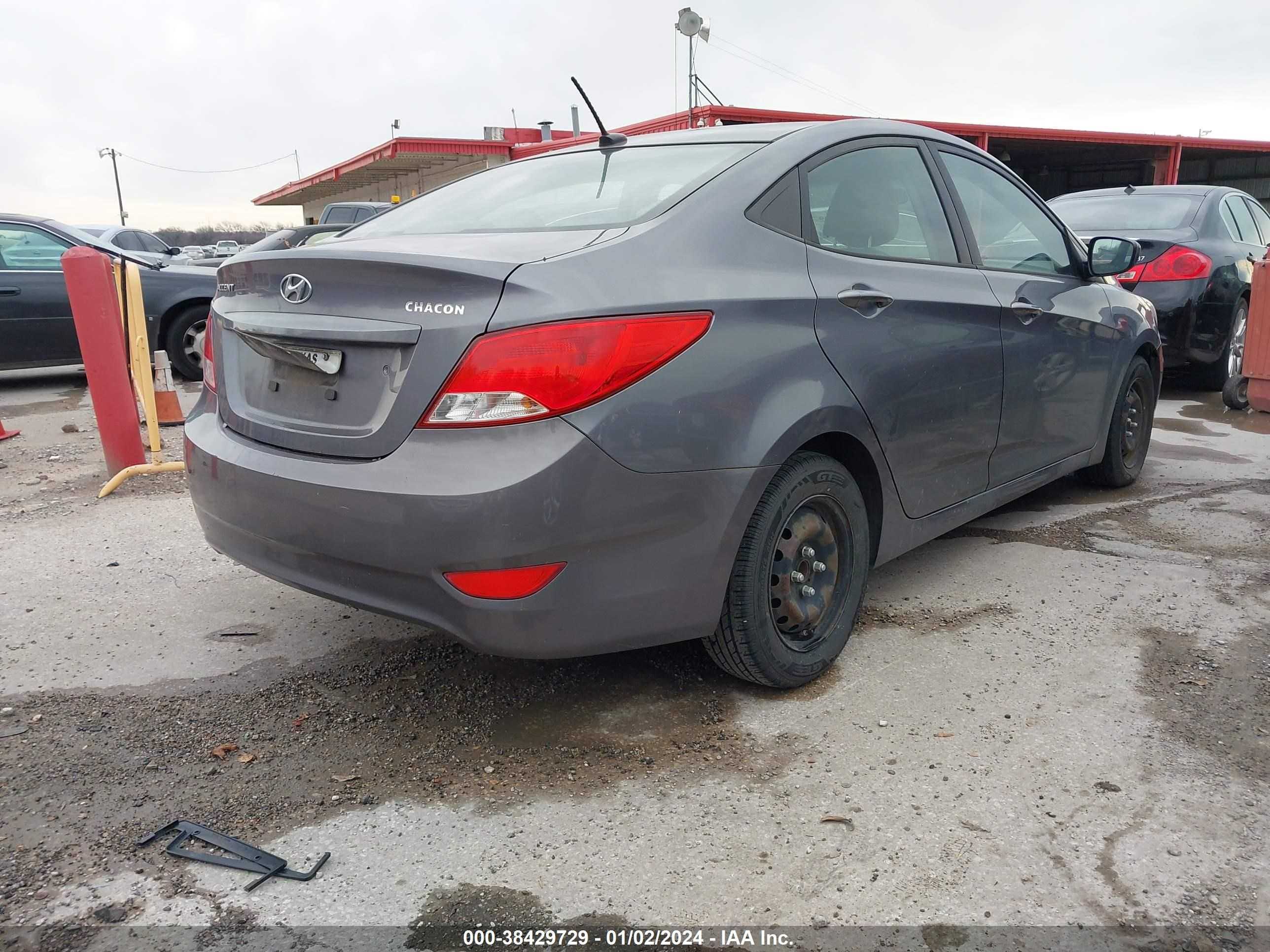 Photo 3 VIN: KMHCT4AE7HU200587 - HYUNDAI ACCENT 