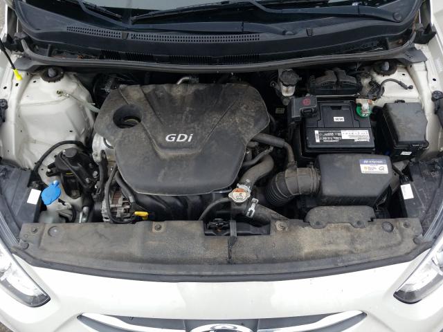 Photo 6 VIN: KMHCT4AE7HU248932 - HYUNDAI ACCENT SE 