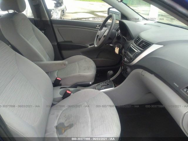 Photo 4 VIN: KMHCT4AE7HU272051 - HYUNDAI ACCENT 