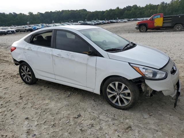 Photo 3 VIN: KMHCT4AE7HU281672 - HYUNDAI ACCENT SE 