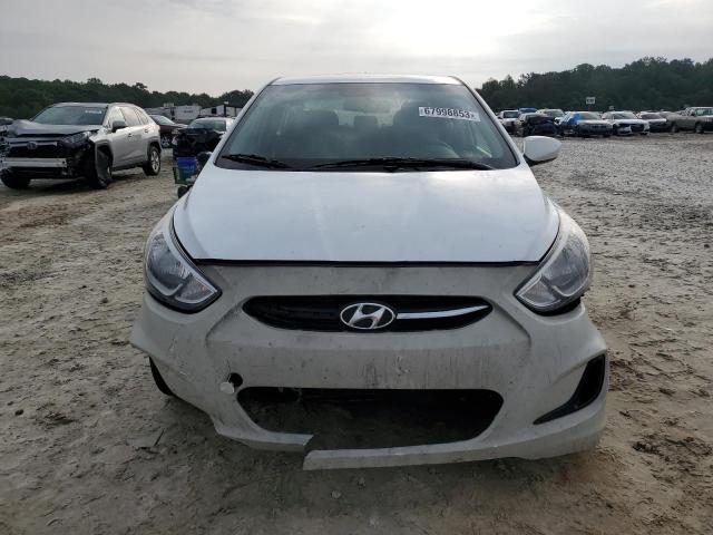 Photo 4 VIN: KMHCT4AE7HU281672 - HYUNDAI ACCENT SE 