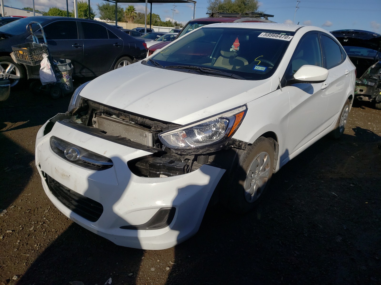 Photo 1 VIN: KMHCT4AE7HU341658 - HYUNDAI ACCENT SE 