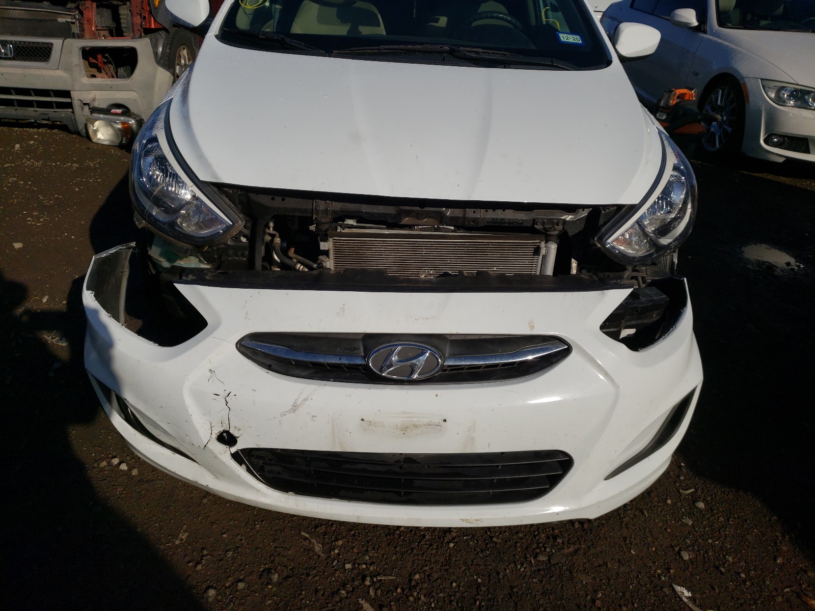 Photo 8 VIN: KMHCT4AE7HU341658 - HYUNDAI ACCENT SE 