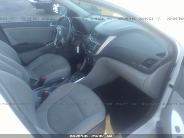 Photo 4 VIN: KMHCT4AE7HU370514 - HYUNDAI ACCENT 