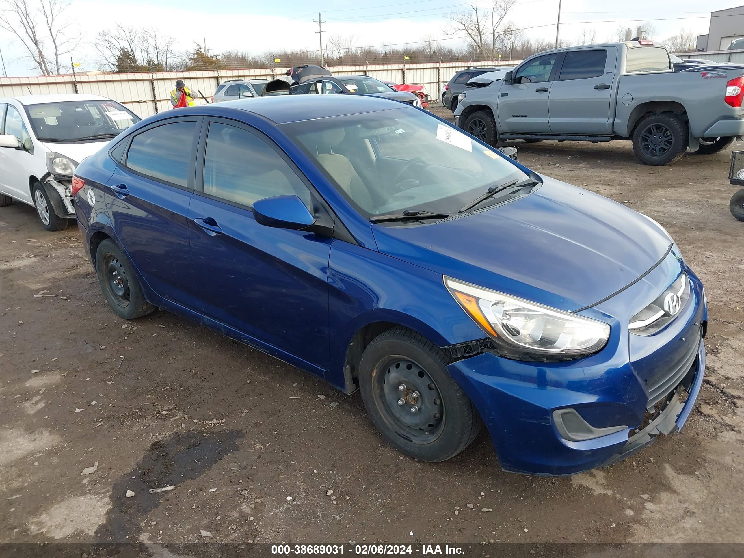 Photo 0 VIN: KMHCT4AE8GU057857 - HYUNDAI ACCENT 