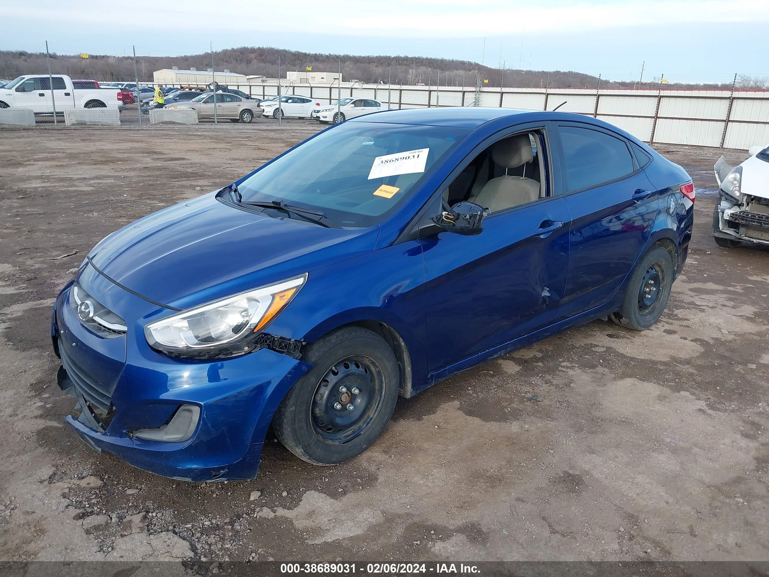 Photo 1 VIN: KMHCT4AE8GU057857 - HYUNDAI ACCENT 