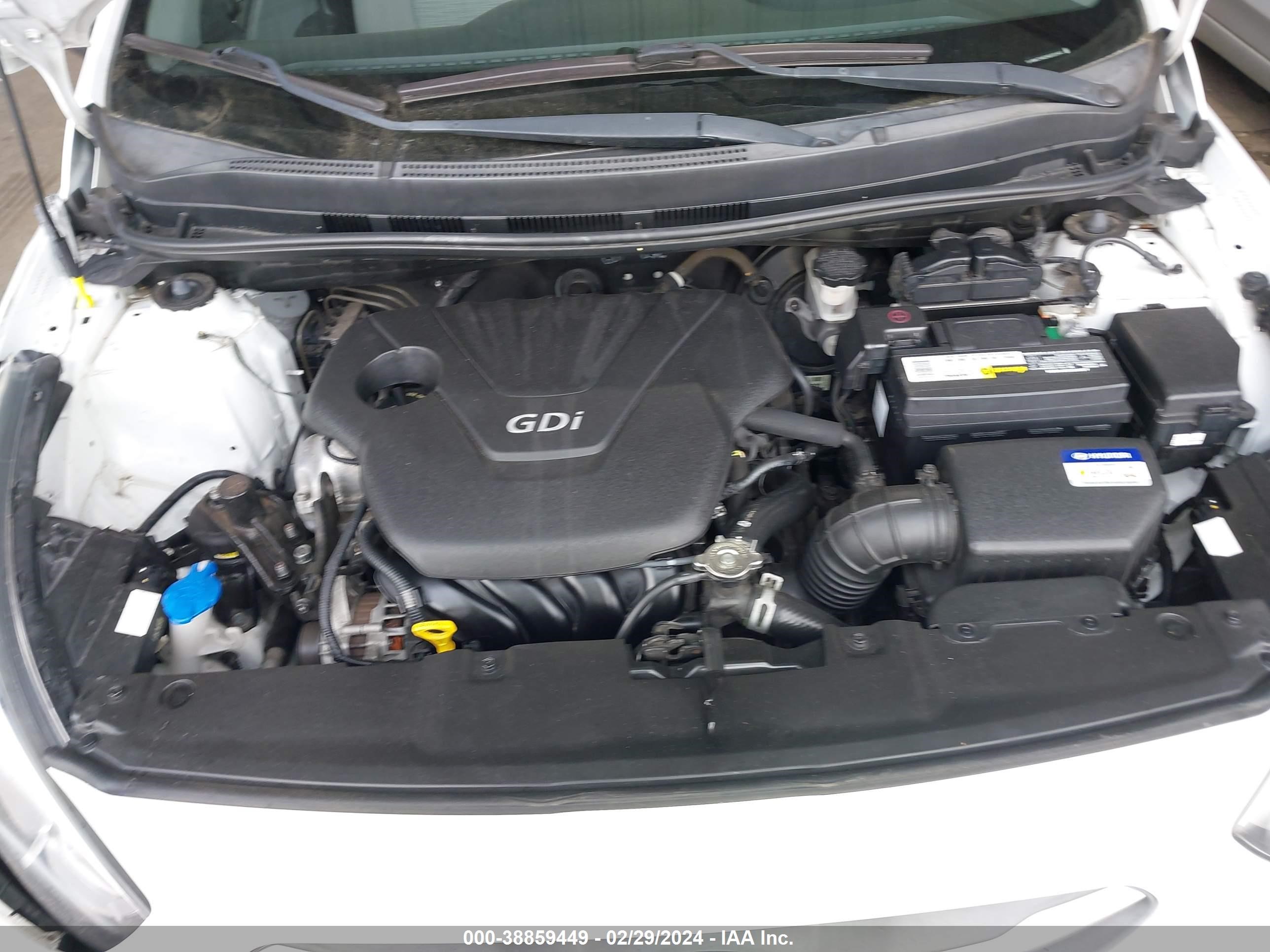 Photo 9 VIN: KMHCT4AE9GU031641 - HYUNDAI ACCENT 