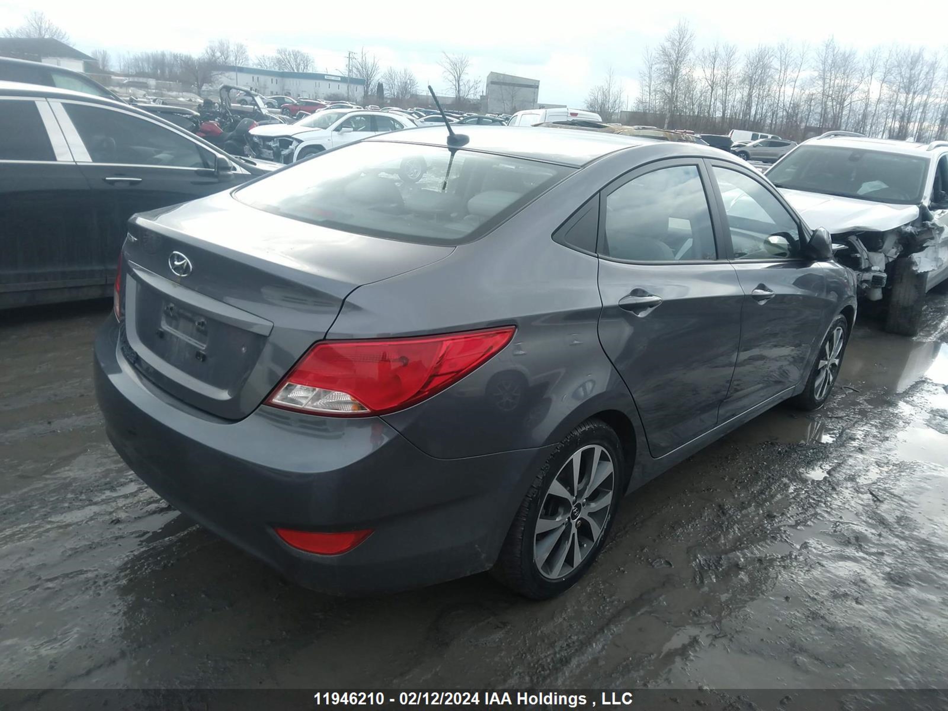 Photo 3 VIN: KMHCT4AE9GU047595 - HYUNDAI ACCENT 